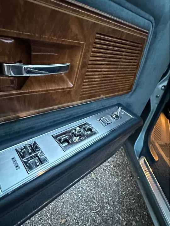 1985 Buick Riviera 4th-7th Gen - Image 4 of 8