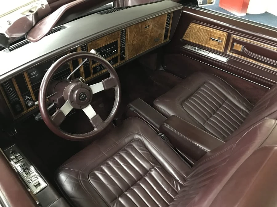1985 Buick Riviera 4th-7th Gen - Image 6 of 20