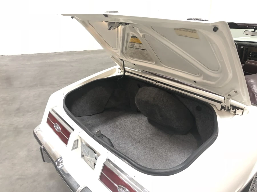1985 Buick Riviera 4th-7th Gen - Image 10 of 20