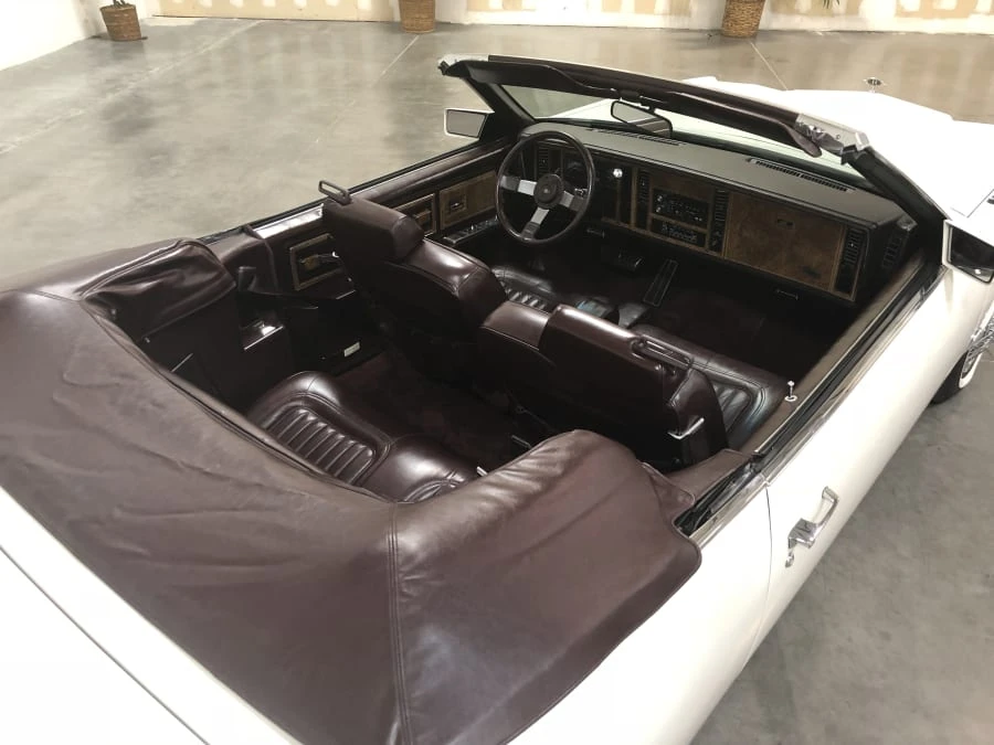 1985 Buick Riviera 4th-7th Gen - Image 7 of 20