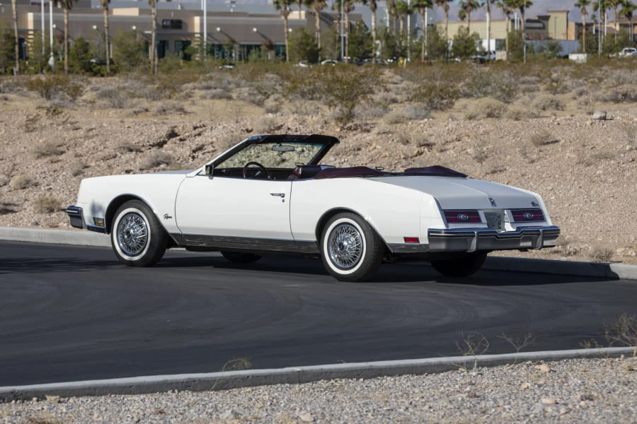 1985 Buick Riviera 4th-7th Gen - Image 3 of 20