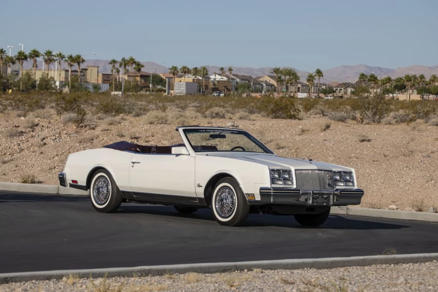 1985 Buick Riviera 4th-7th Gen - Image 12 of 20
