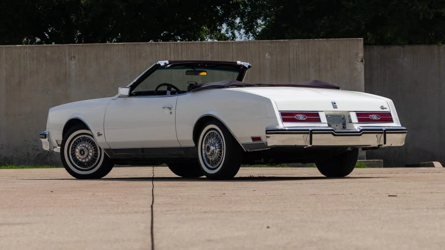 1985 Buick Riviera 4th-7th Gen - Image 3 of 20