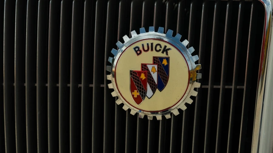 1985 Buick Riviera 4th-7th Gen - Image 19 of 20