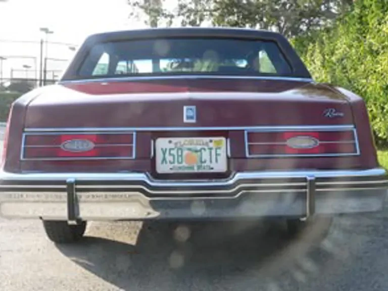 1985 Buick Riviera 4th-7th Gen - Image 7 of 8