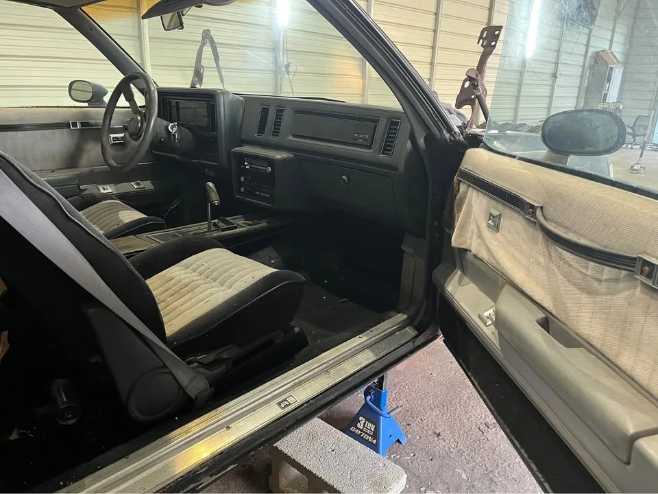 1985 Buick Grand National - Image 11 of 13