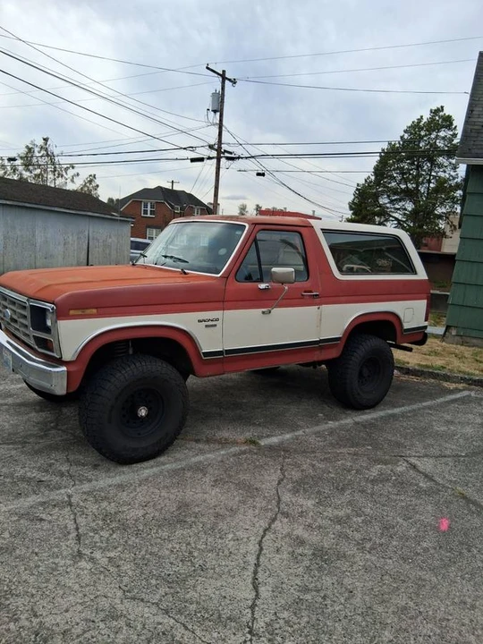 1985 Ford Bronco 3rd Gen - Image 2 of 3