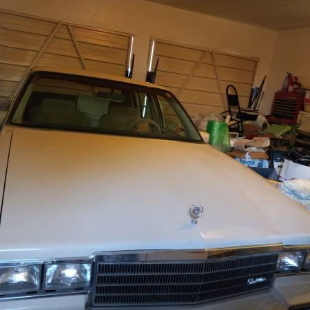1985 Cadillac DeVille 5th Gen - Image 3 of 6