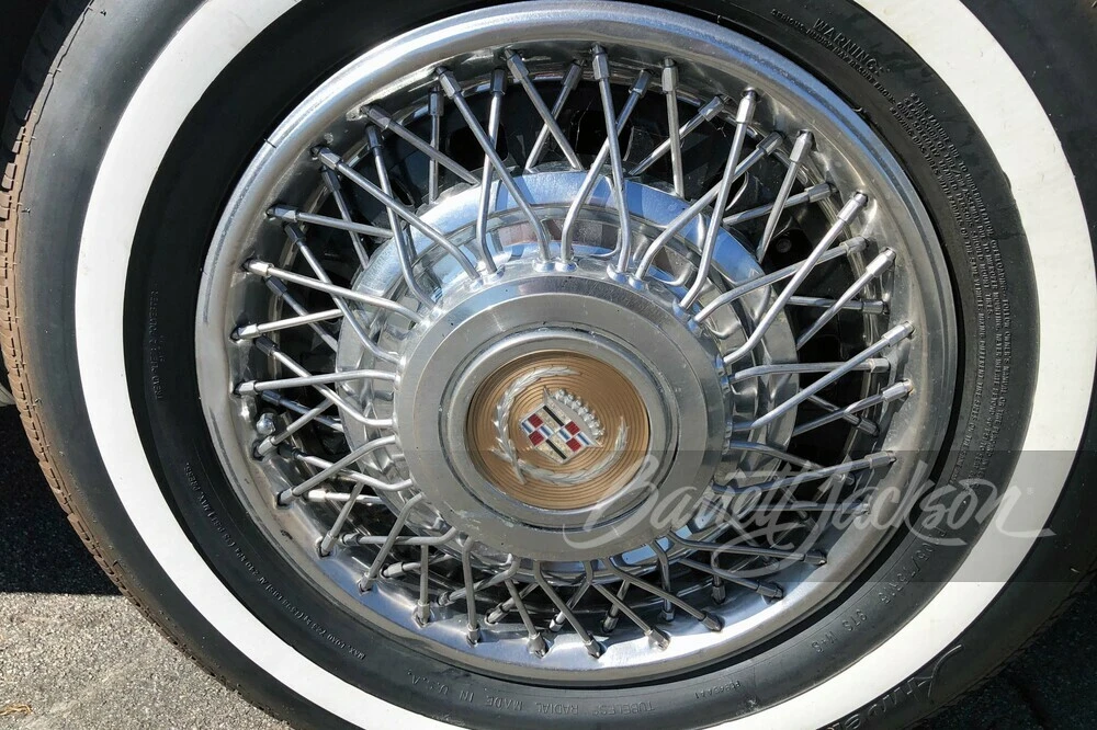 1985 Cadillac Seville - Image 7 of 14