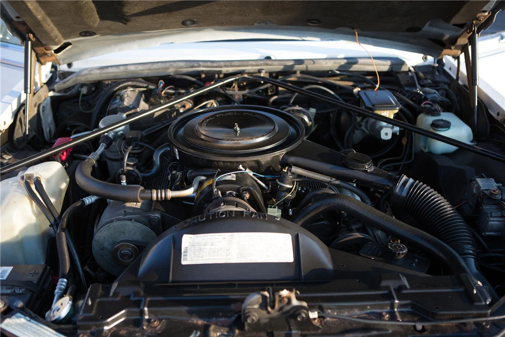 1985 Cadillac Seville - Image 3 of 8