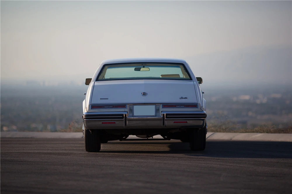 1985 Cadillac Seville - Image 7 of 8