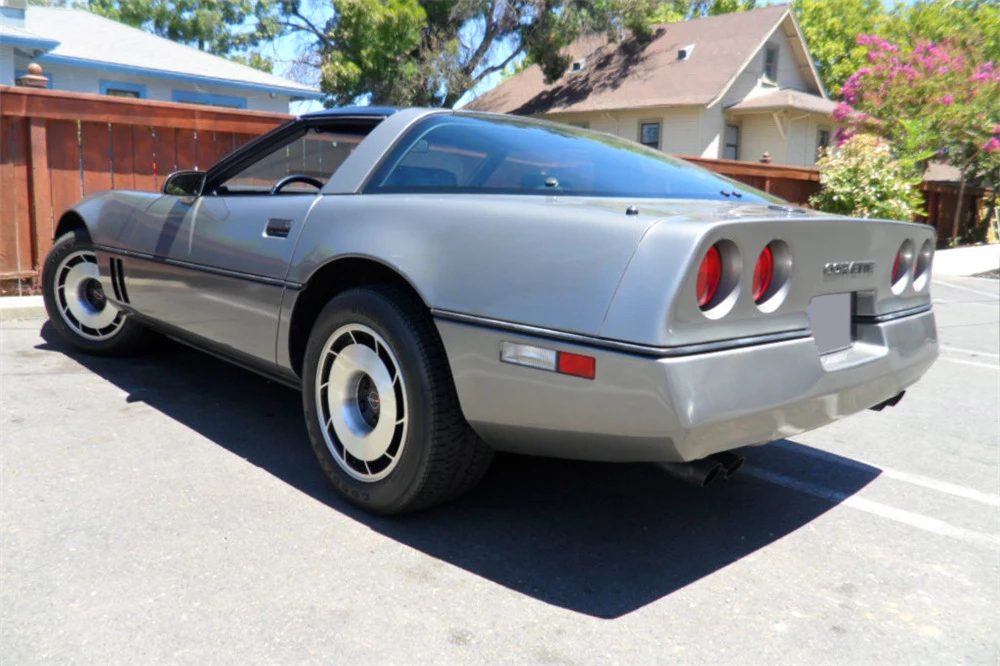 1985 Chevrolet Corvette C4 - Image 4 of 5