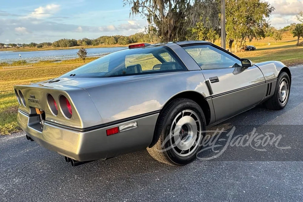 1985 Chevrolet Corvette C4 - Image 2 of 12