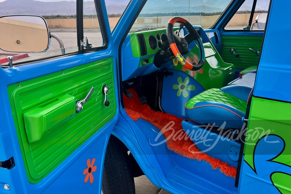 1985 Chevrolet G-Series Van - Image 18 of 31