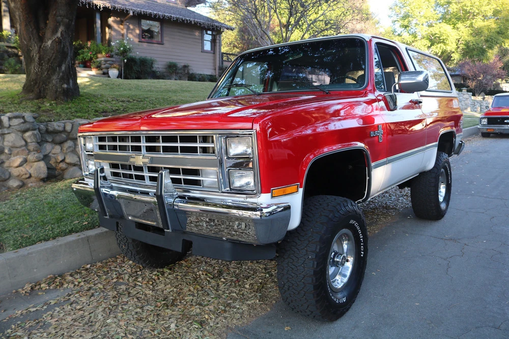 1985 Chevrolet K5 Blazer 2nd Gen - Image 2 of 5