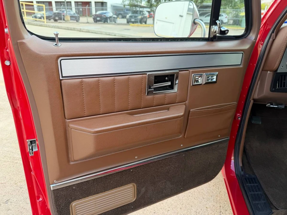 1985 Chevrolet C/K 3rd Gen - Image 16 of 24