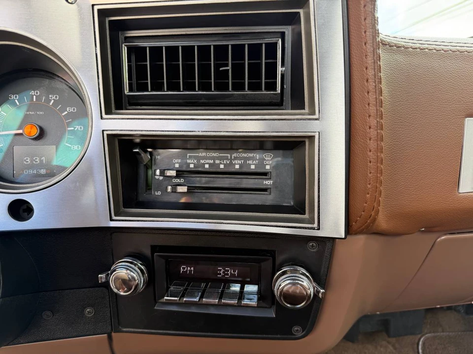 1985 Chevrolet C/K 3rd Gen - Image 12 of 24