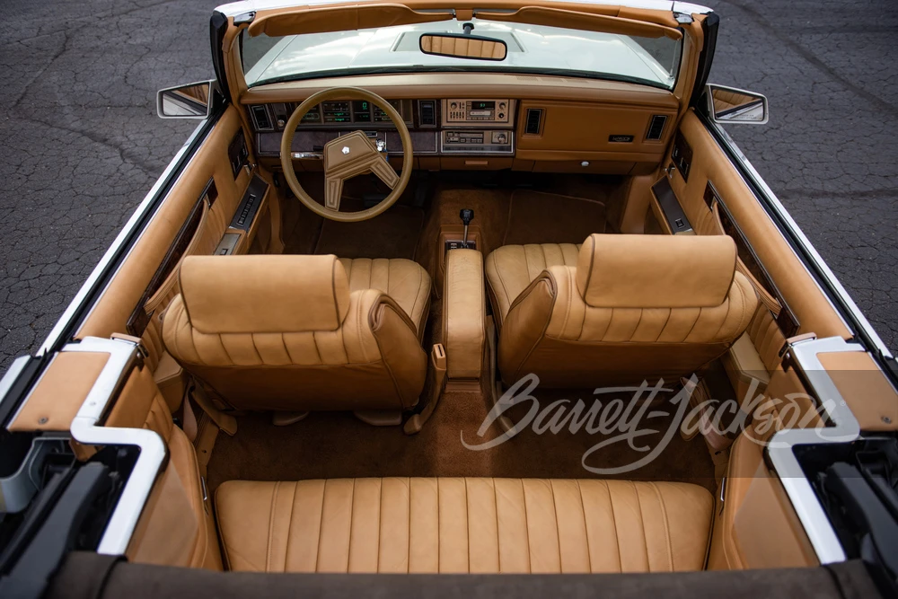1985 Chrysler LeBaron - Image 6 of 11