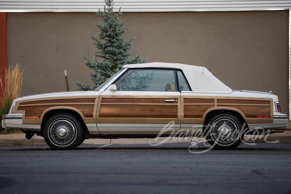 1985 Chrysler LeBaron - Image 11 of 11