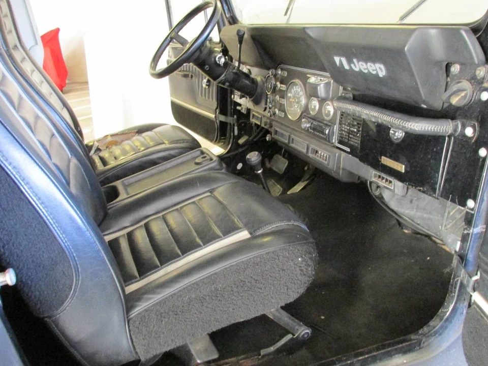 1985 Jeep CJ7 - Image 4 of 12