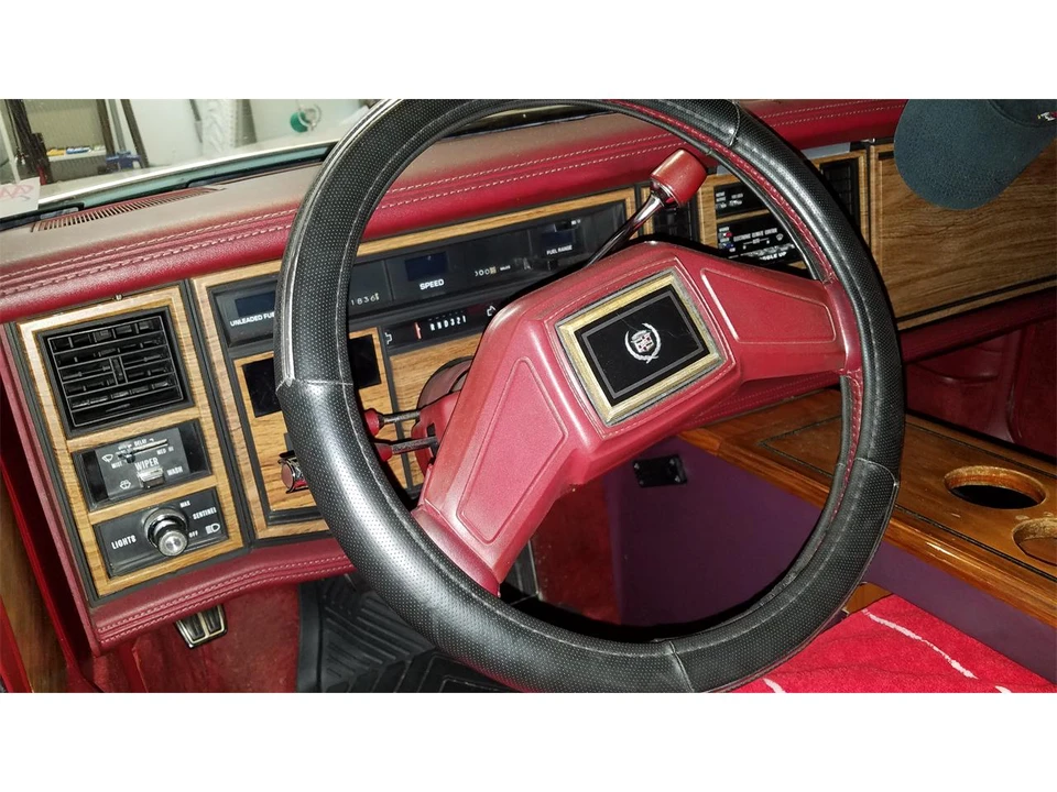 1985 Cadillac DeVille 6th Gen - Image 5 of 31