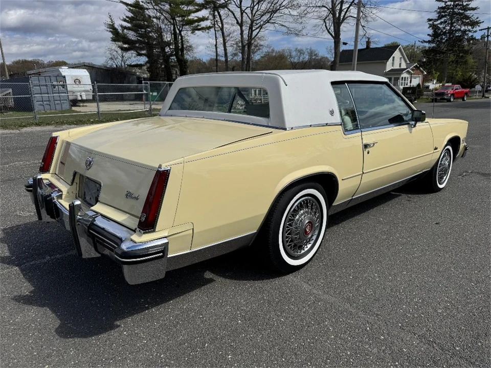 1985 Cadillac DeVille 6th Gen - Image 5 of 24