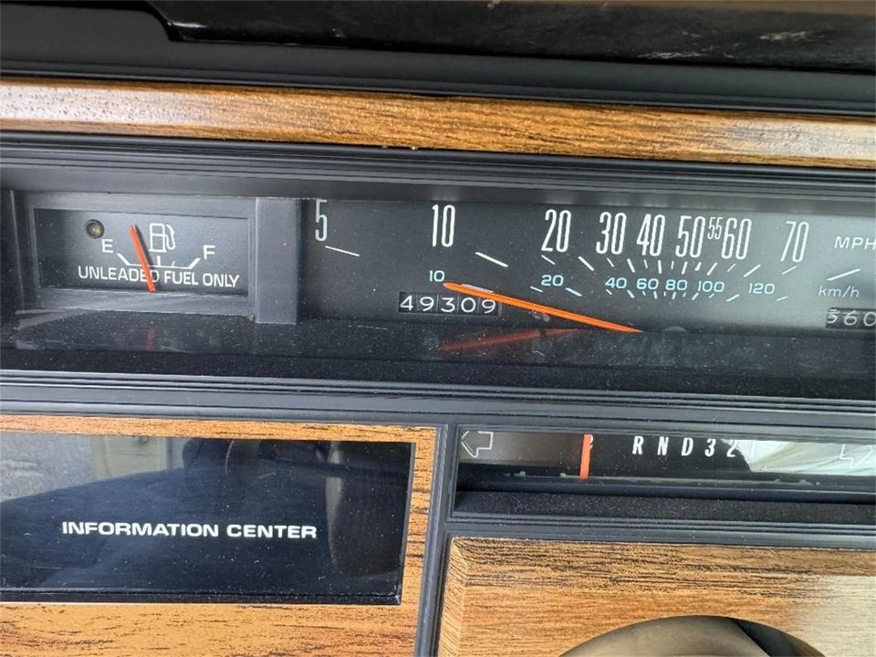 1985 Cadillac DeVille 6th Gen - Image 20 of 24