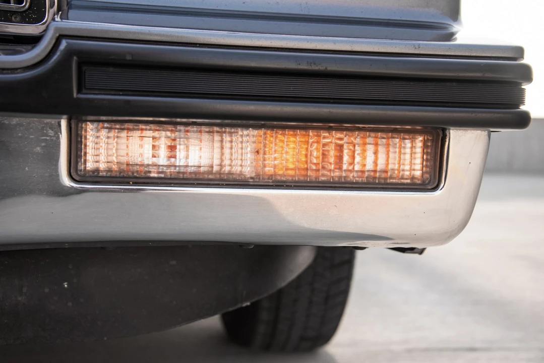 1985 Cadillac DeVille 6th Gen - Image 24 of 31