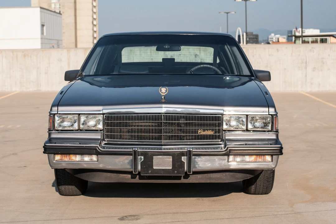 1985 Cadillac DeVille 6th Gen - Image 14 of 31