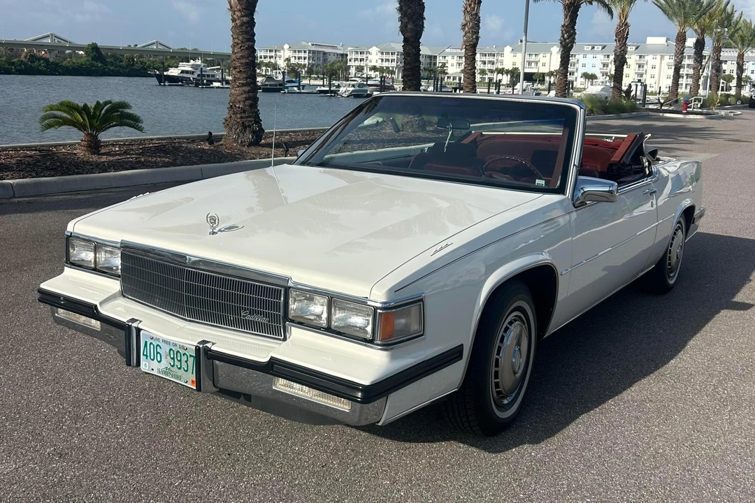 1985 Cadillac DeVille 6th Gen - Image 6 of 31