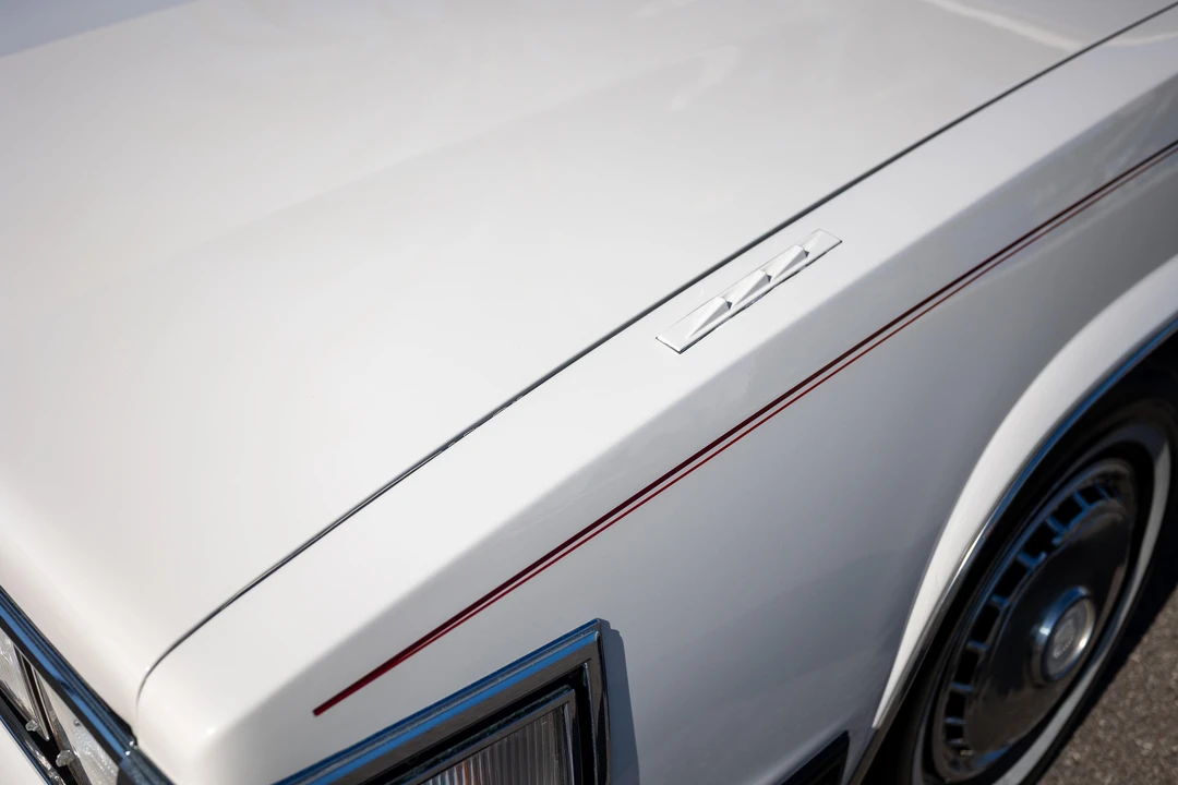 1985 Cadillac DeVille 6th Gen - Image 15 of 31