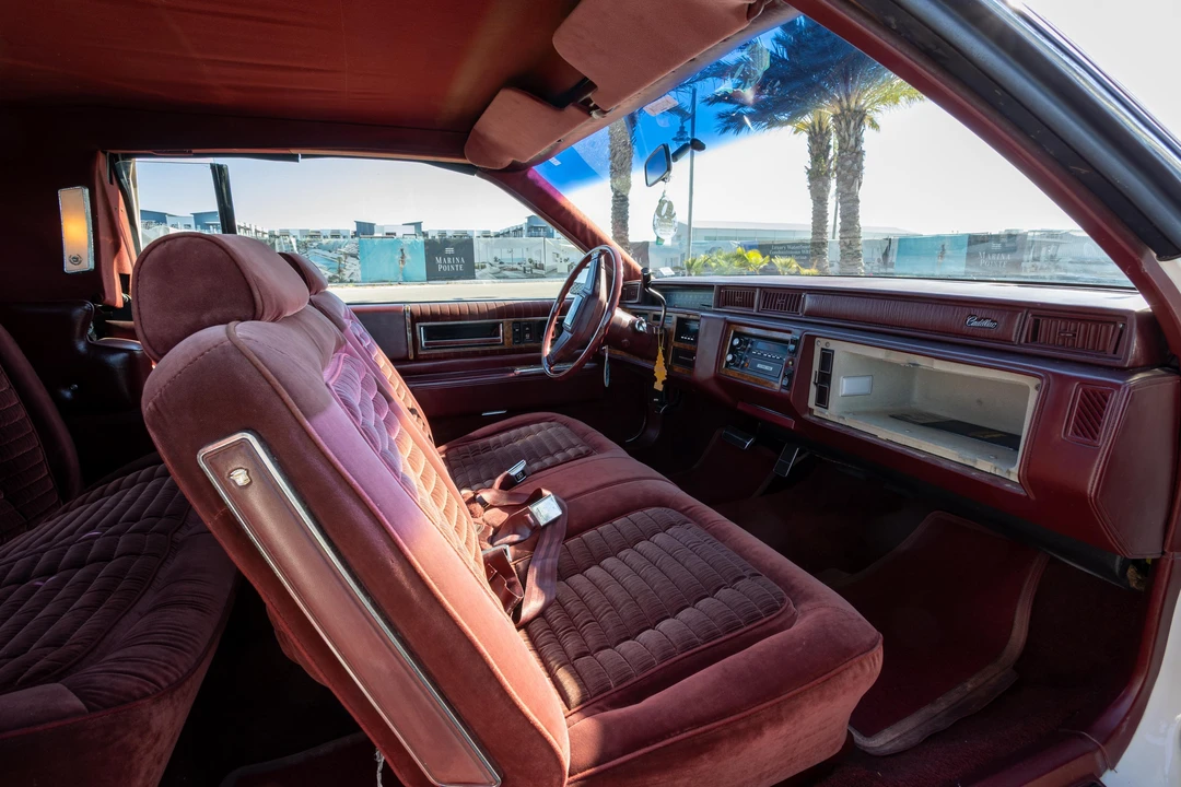 1985 Cadillac DeVille 6th Gen - Image 30 of 31
