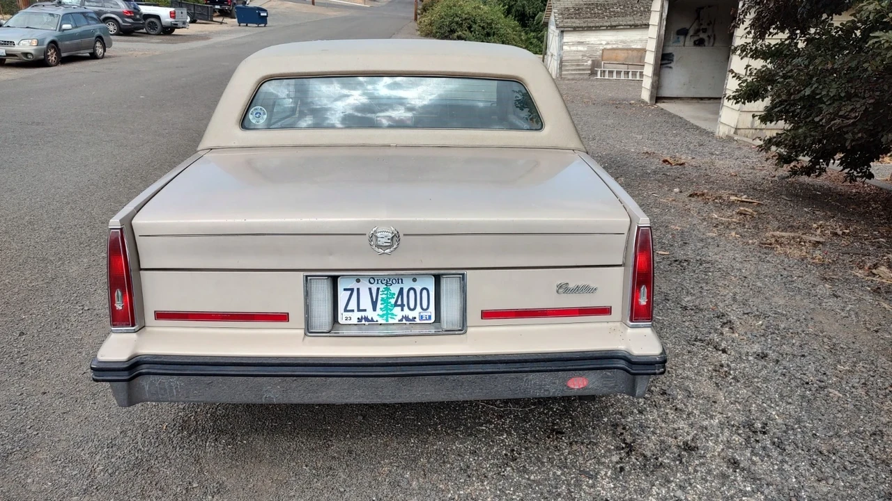 1985 Cadillac DeVille 5th Gen - Image 2 of 12