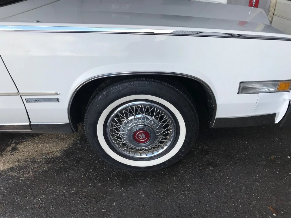 1985 Cadillac Eldorado 10th Gen - Image 9 of 21