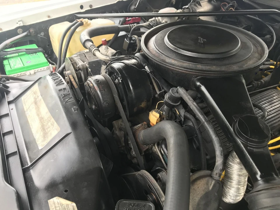 1985 Cadillac Eldorado 10th Gen - Image 25 of 31