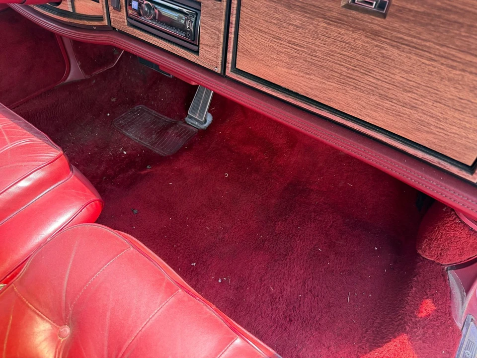 1985 Cadillac Eldorado 10th Gen - Image 27 of 31