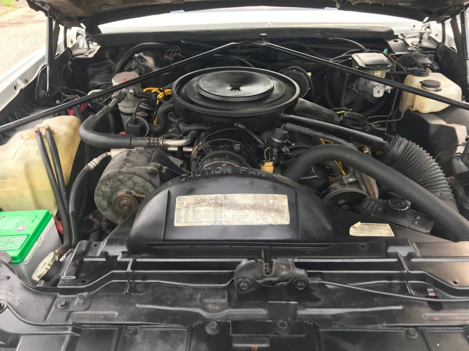 1985 Cadillac Eldorado 10th Gen - Image 26 of 31