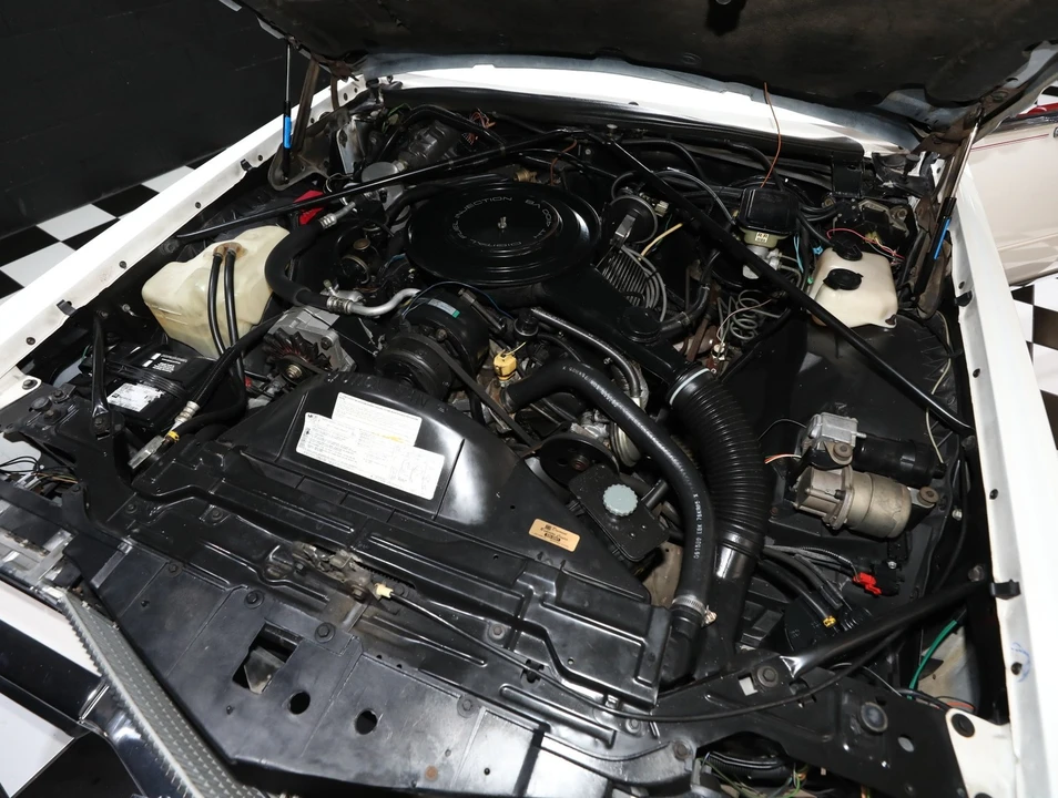 1985 Cadillac Eldorado 10th Gen - Image 2 of 31