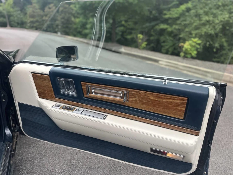 1985 Cadillac Eldorado 10th Gen - Image 19 of 25