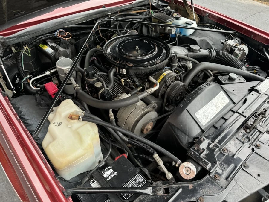 1985 Cadillac Eldorado 10th Gen - Image 10 of 12