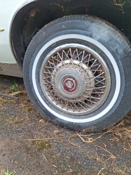 1985 Cadillac Eldorado 10th Gen - Image 2 of 18