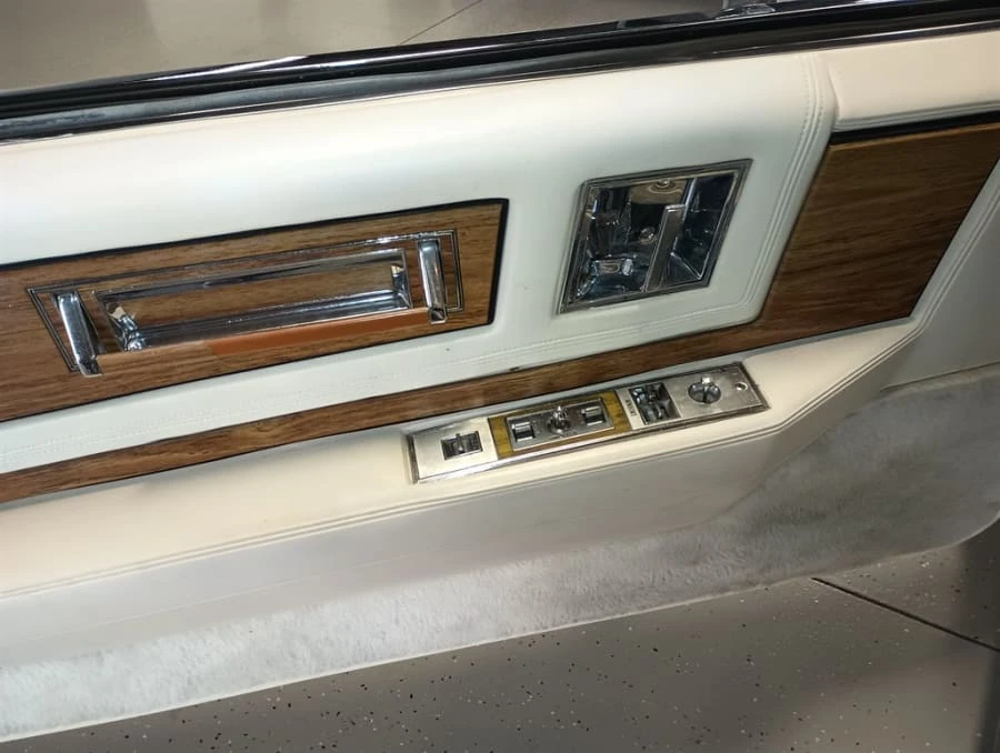 1985 Cadillac Eldorado 10th Gen - Image 14 of 15