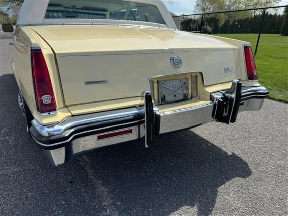 1985 Cadillac Eldorado 10th Gen - Image 10 of 21
