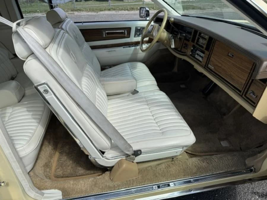 1985 Cadillac Eldorado 10th Gen - Image 15 of 23