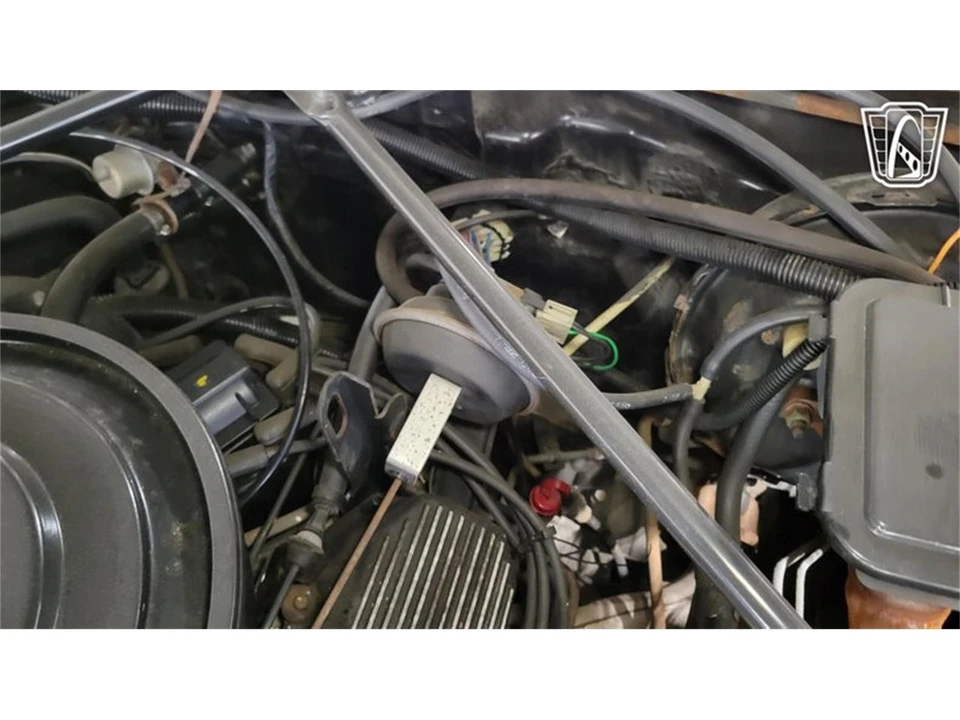 1985 Cadillac Eldorado 10th Gen - Image 12 of 31