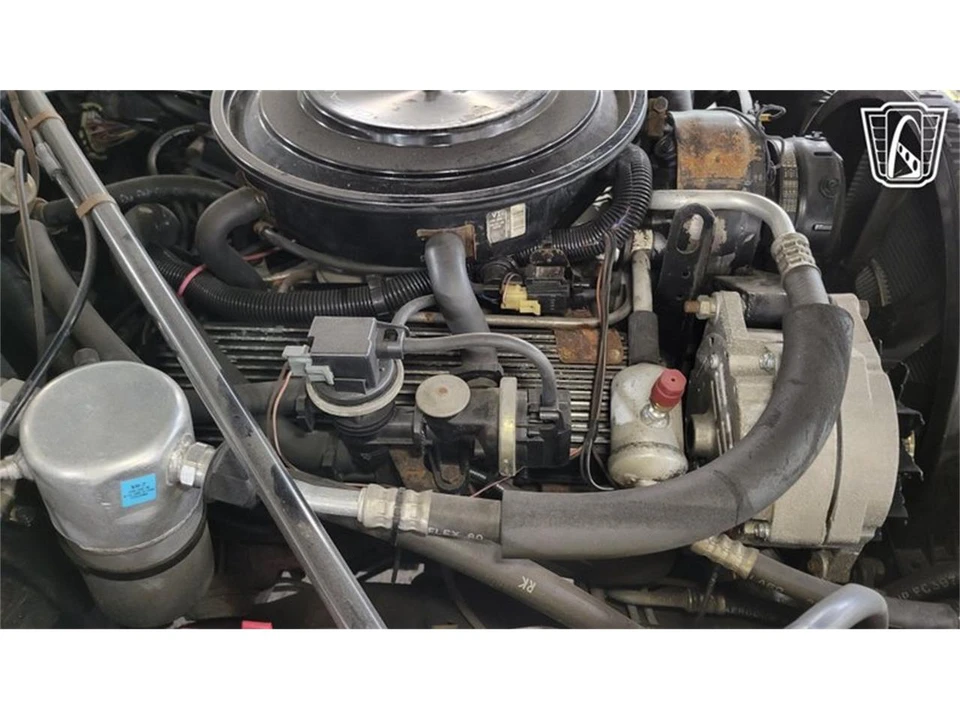1985 Cadillac Eldorado 10th Gen - Image 10 of 31