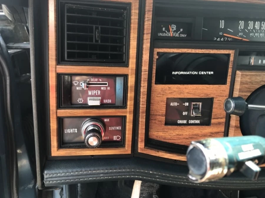 1985 Cadillac Eldorado 10th Gen - Image 12 of 19