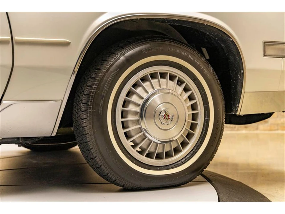 1985 Cadillac Eldorado 10th Gen - Image 14 of 31