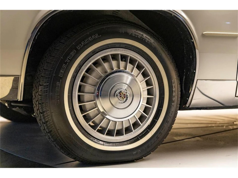 1985 Cadillac Eldorado 10th Gen - Image 15 of 31