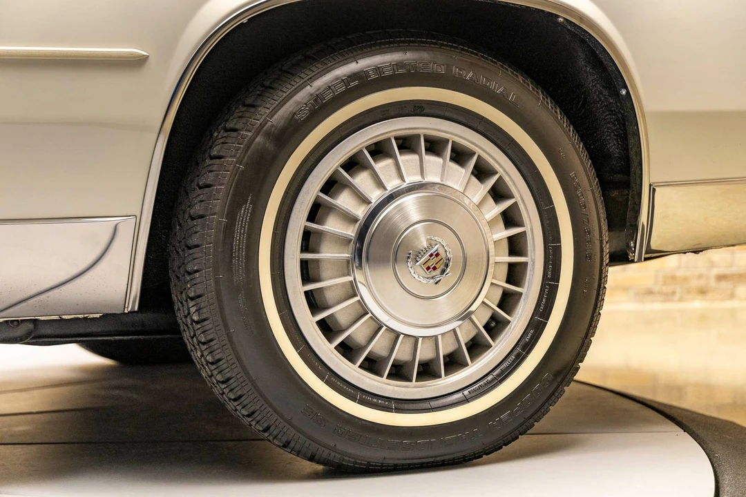 1985 Cadillac Eldorado 10th Gen - Image 16 of 24